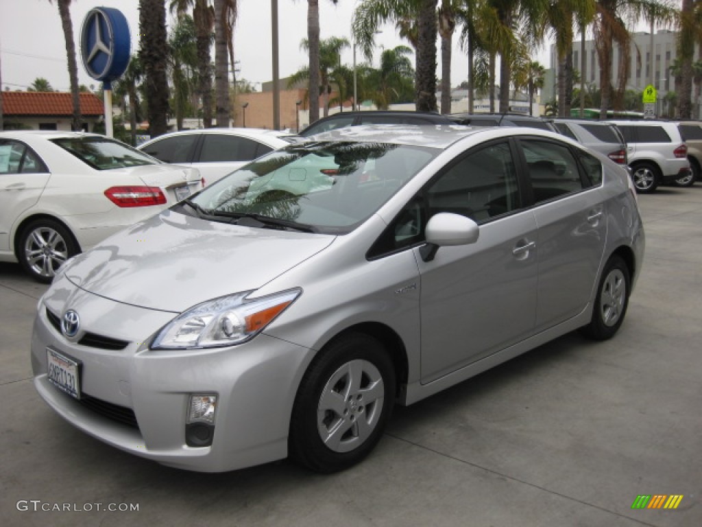 2010 Prius Hybrid II - Classic Silver Metallic / Dark Gray photo #5