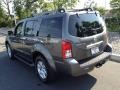 Storm Gray - Pathfinder SE 4x4 Photo No. 5