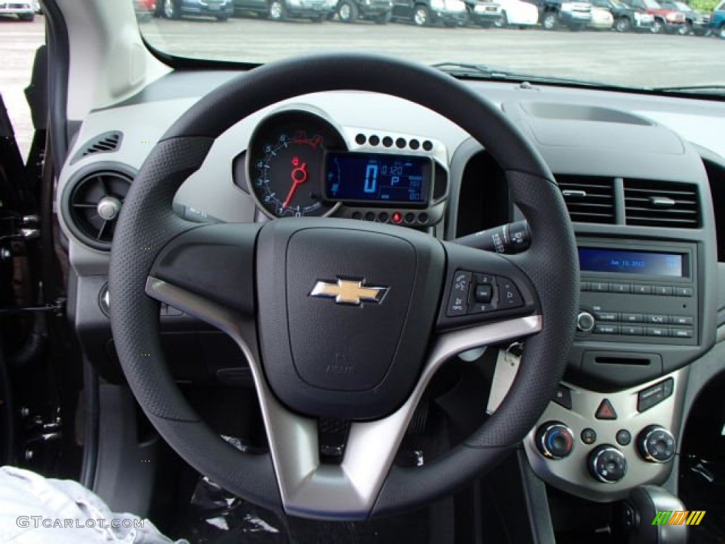 2013 Chevrolet Sonic LS Sedan Jet Black/Dark Titanium Steering Wheel Photo #82223199