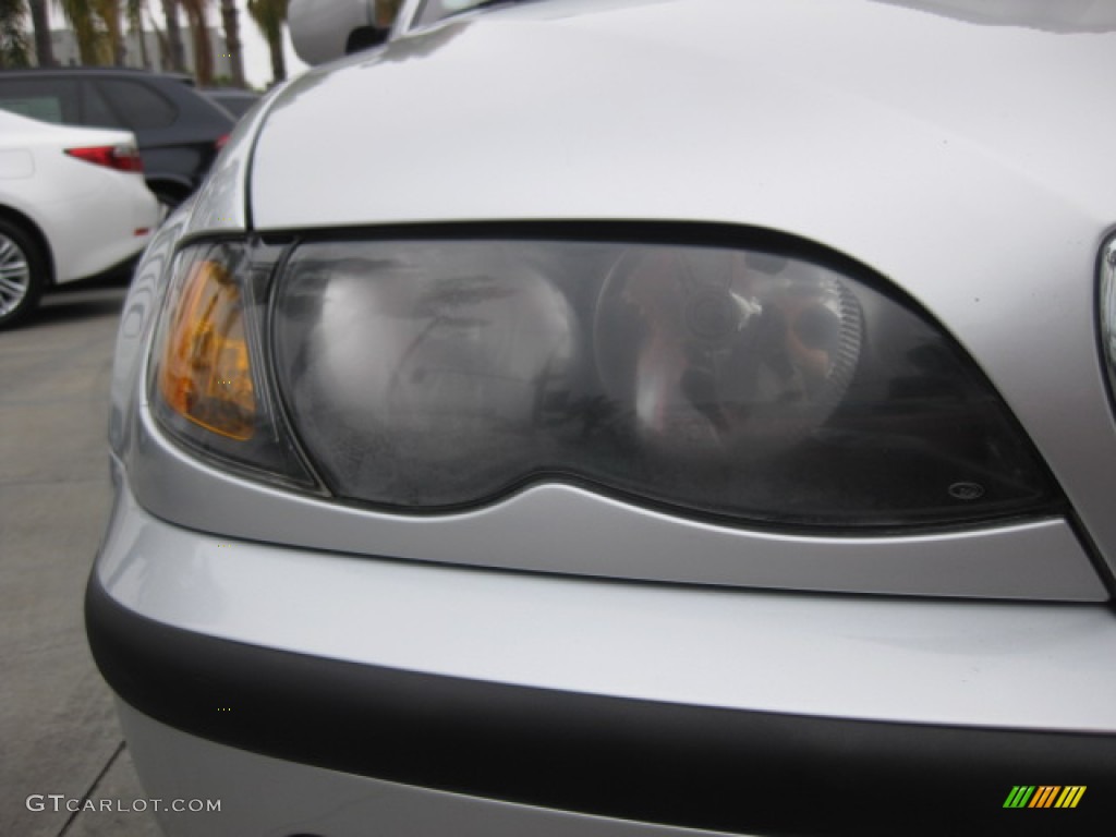 2004 3 Series 325i Sedan - Titanium Silver Metallic / Grey photo #22