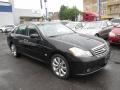 Black Obsidian - M 35x Sedan Photo No. 2