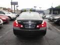 Black Obsidian - M 35x Sedan Photo No. 5