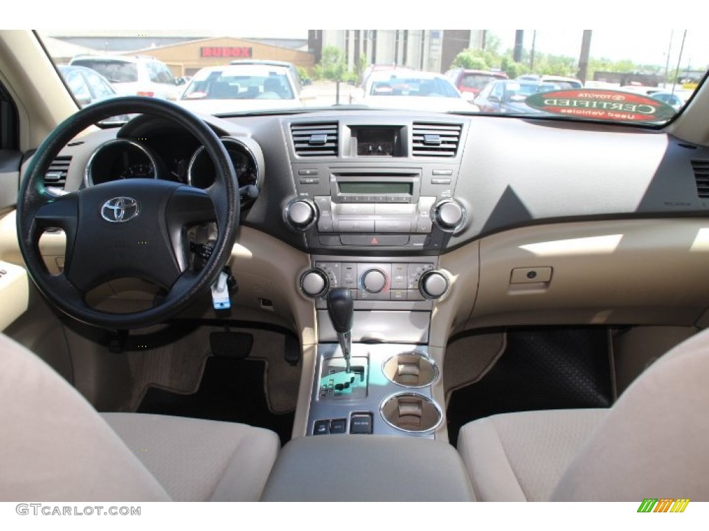 2010 Highlander V6 4WD - Blizzard White Pearl / Sand Beige photo #11