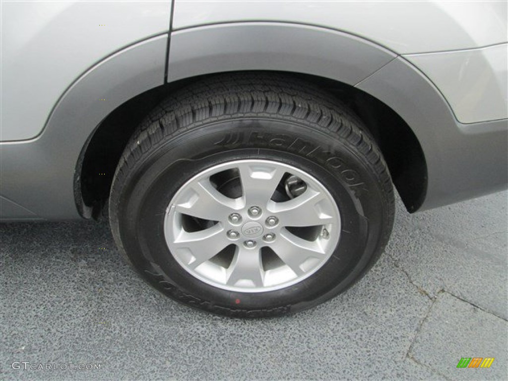 2009 Borrego LX V6 - Bright Silver / Gray photo #7