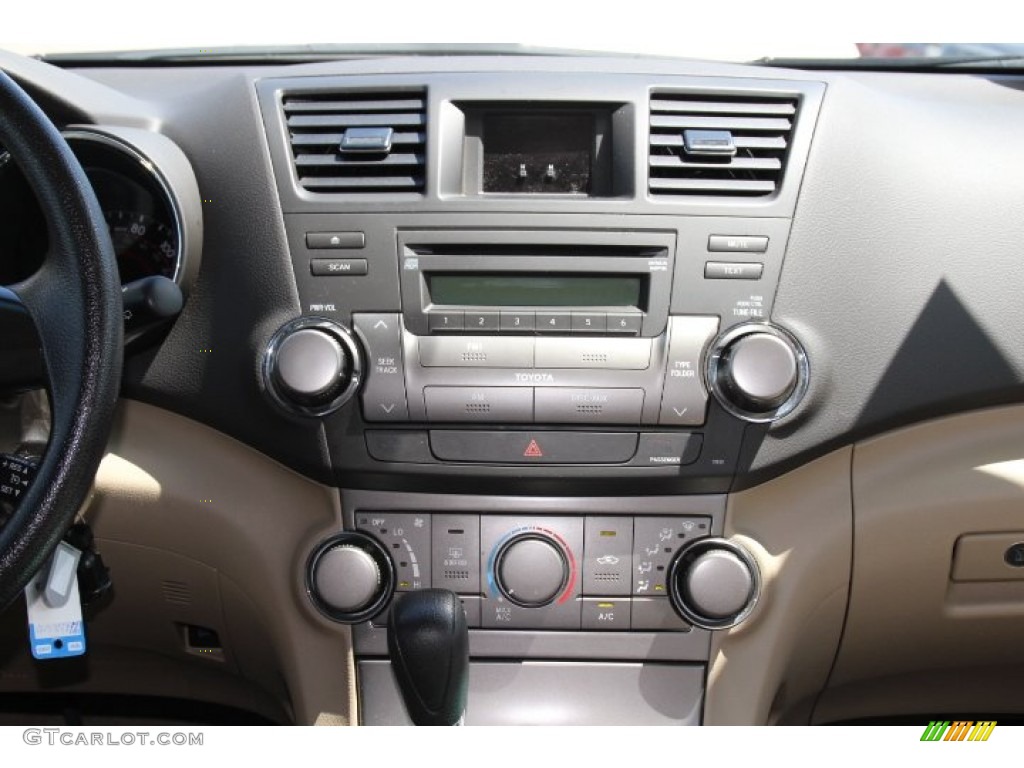 2010 Highlander V6 4WD - Blizzard White Pearl / Sand Beige photo #12