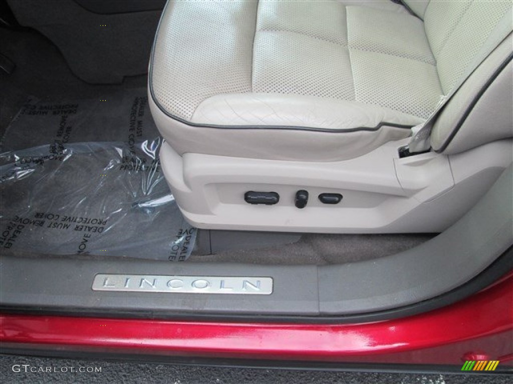 2008 MKX  - Vivid Red Metallic / Medium Light Stone photo #11