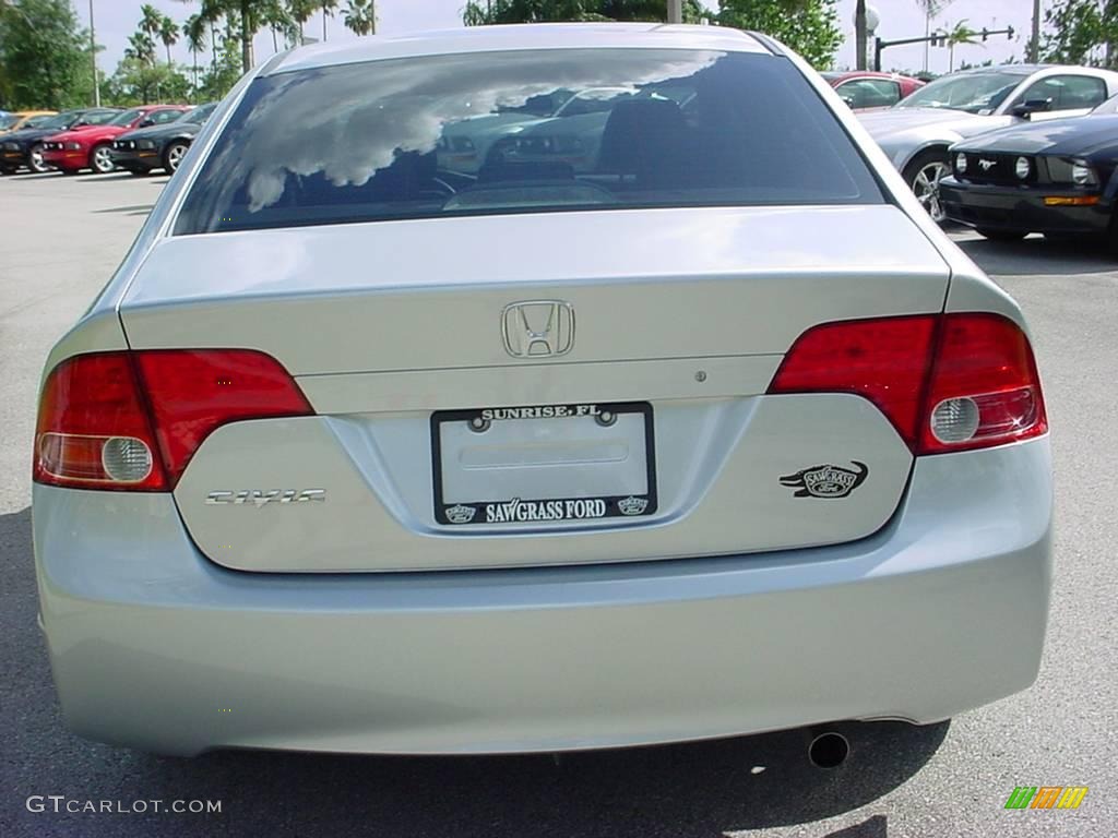 2007 Civic LX Sedan - Alabaster Silver Metallic / Gray photo #4