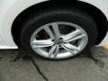 2013 Volkswagen Passat V6 SEL Wheel and Tire Photo