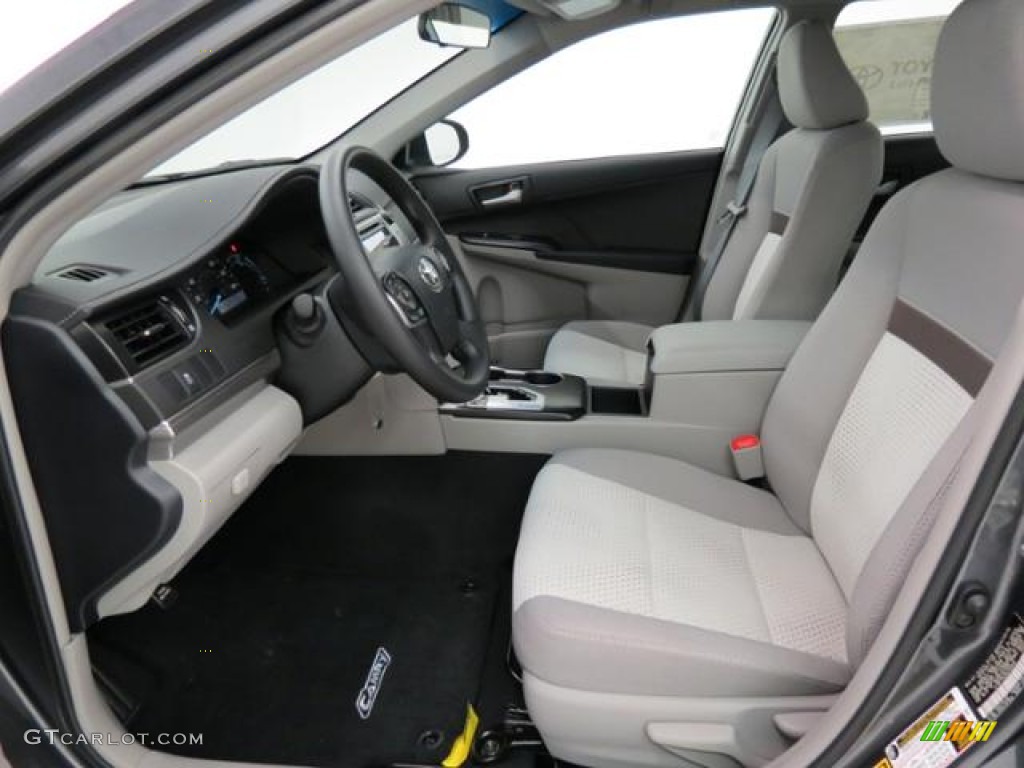 2013 Camry L - Magnetic Gray Metallic / Ash photo #7