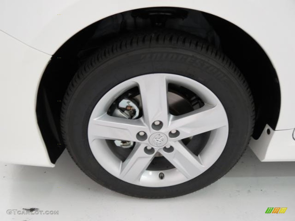 2013 Camry SE - Super White / Black photo #4