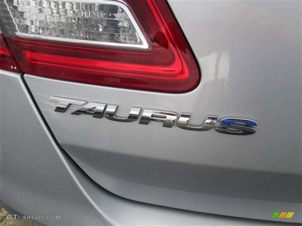 2013 Taurus Limited - White Platinum Tri-Coat / Charcoal Black photo #2