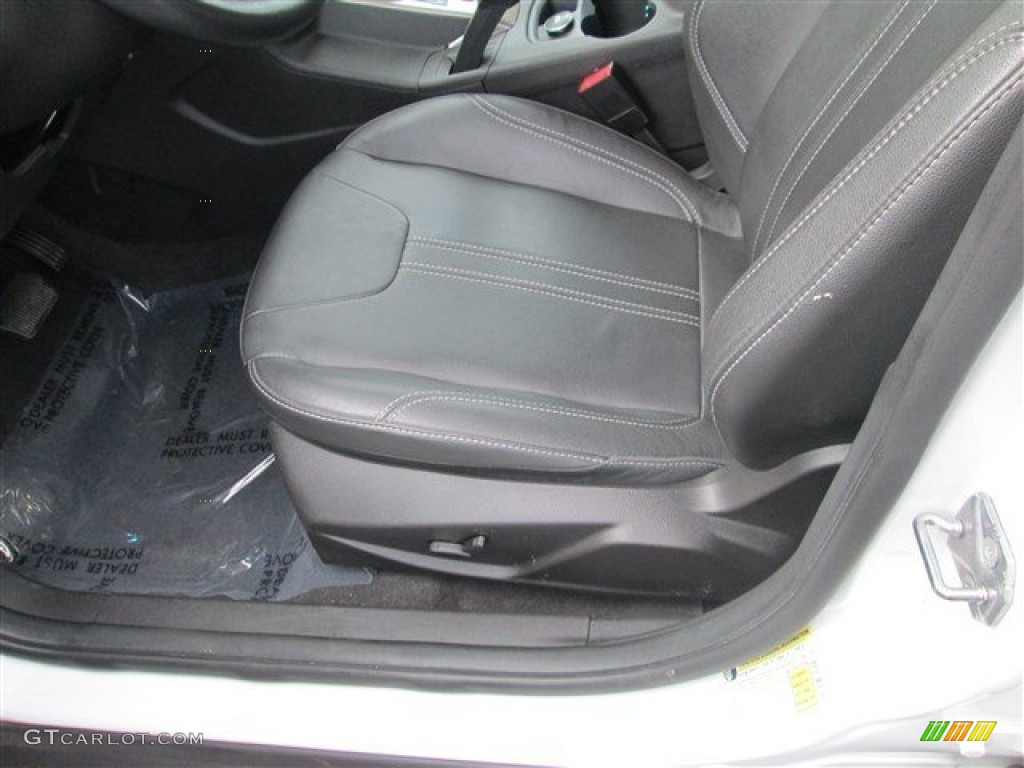 2012 Focus SEL 5-Door - Oxford White / Charcoal Black Leather photo #7