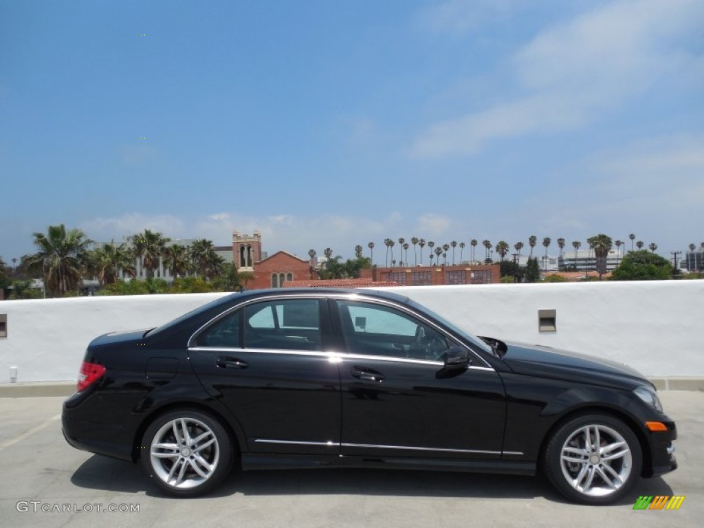 2013 C 250 Sport - Black / Black photo #3