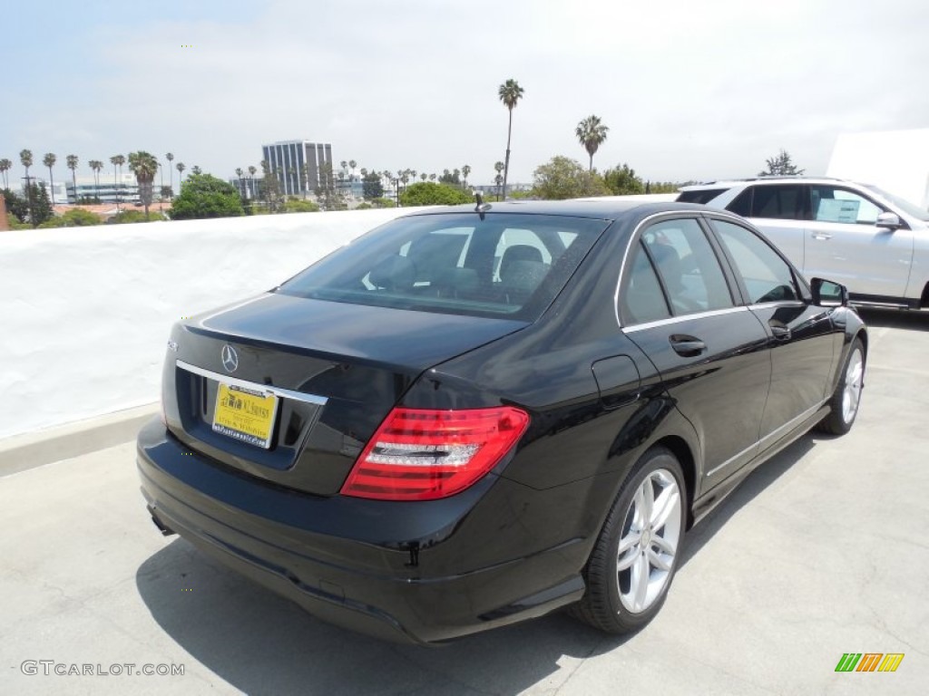 2013 C 250 Sport - Black / Black photo #4