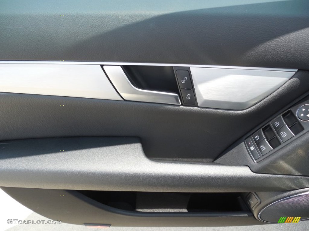 2013 C 250 Sport - Black / Black photo #9