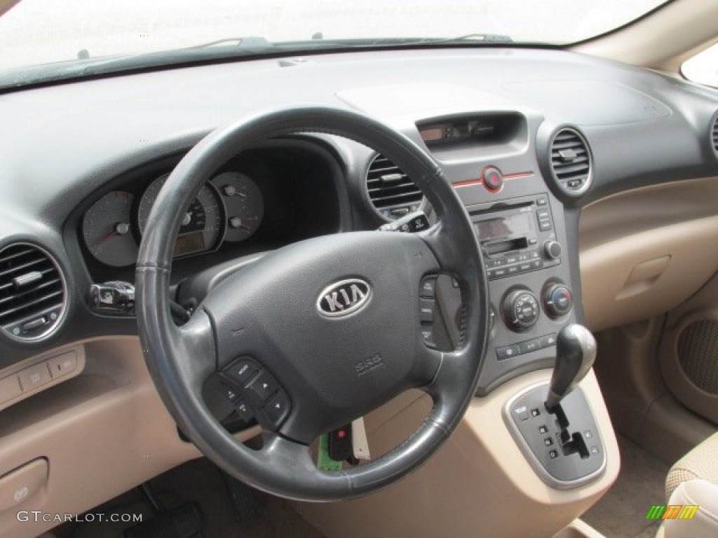 2007 Kia Rondo EX V6 Dashboard Photos