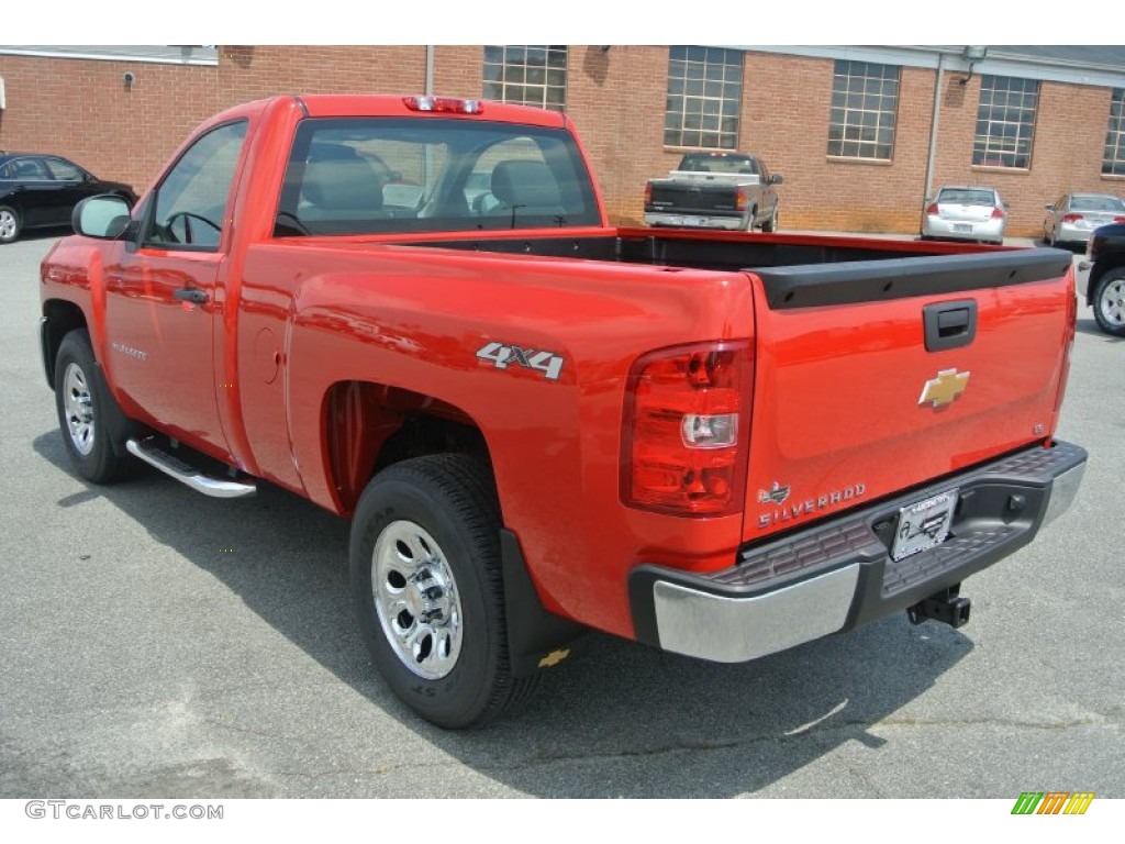 2013 Silverado 1500 LS Regular Cab 4x4 - Victory Red / Ebony photo #4