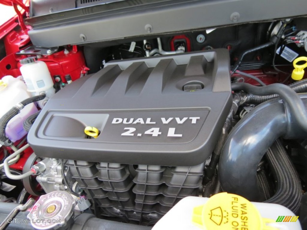 2013 Dodge Journey SXT Blacktop 2.4 Liter DOHC 16-Valve Dual VVT 4 Cylinder Engine Photo #82237575