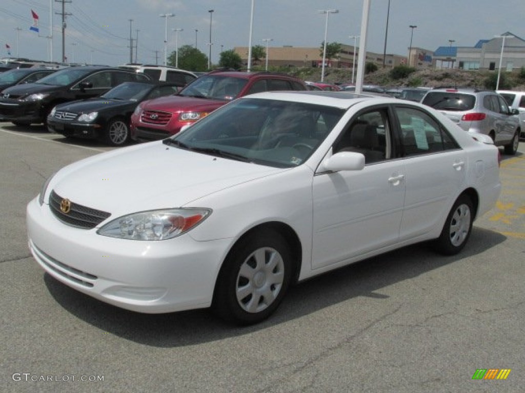 Super White 2003 Toyota Camry LE Exterior Photo #82237897