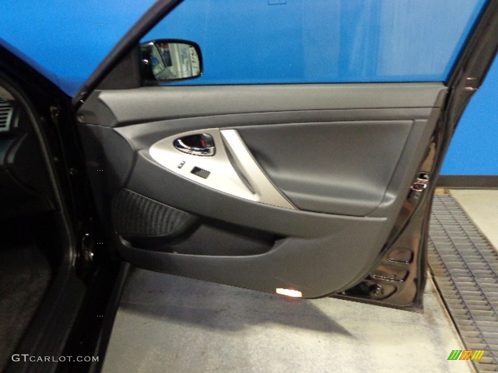 2007 Camry SE V6 - Black / Dark Charcoal photo #29