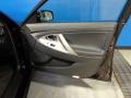 Black - Camry SE V6 Photo No. 29