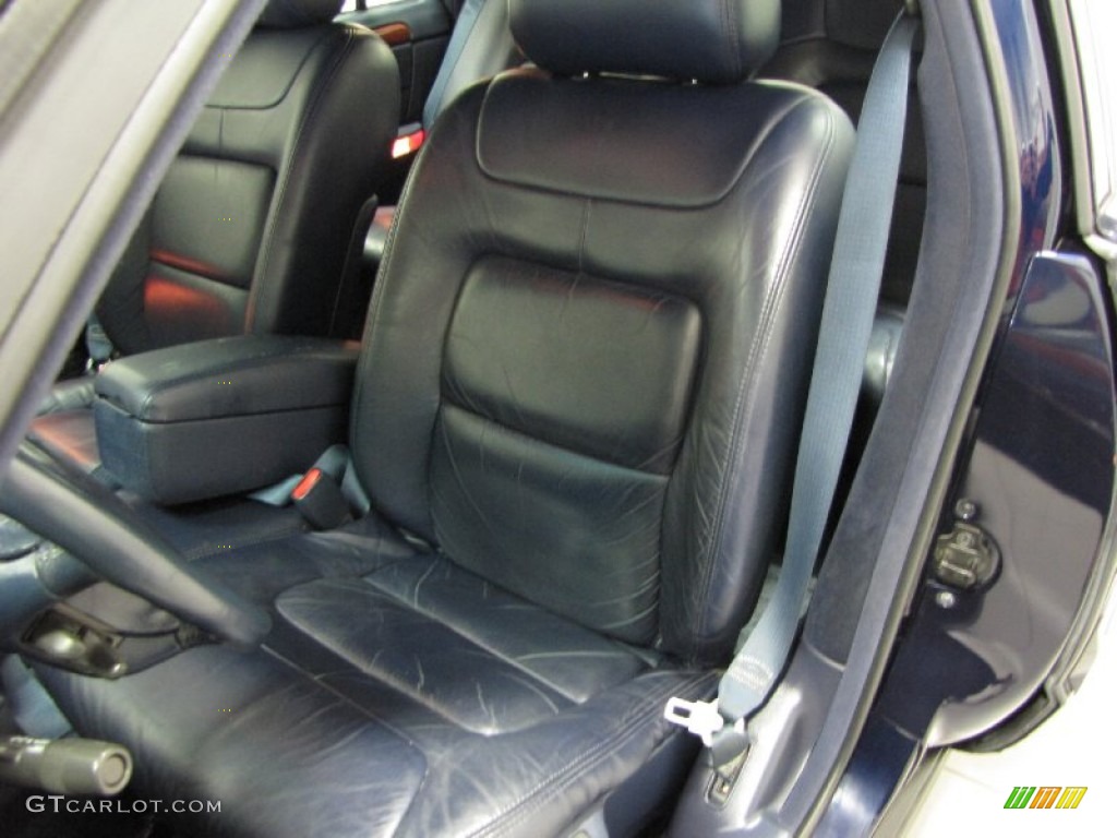 1999 Cadillac DeVille Sedan Front Seat Photo #82238586