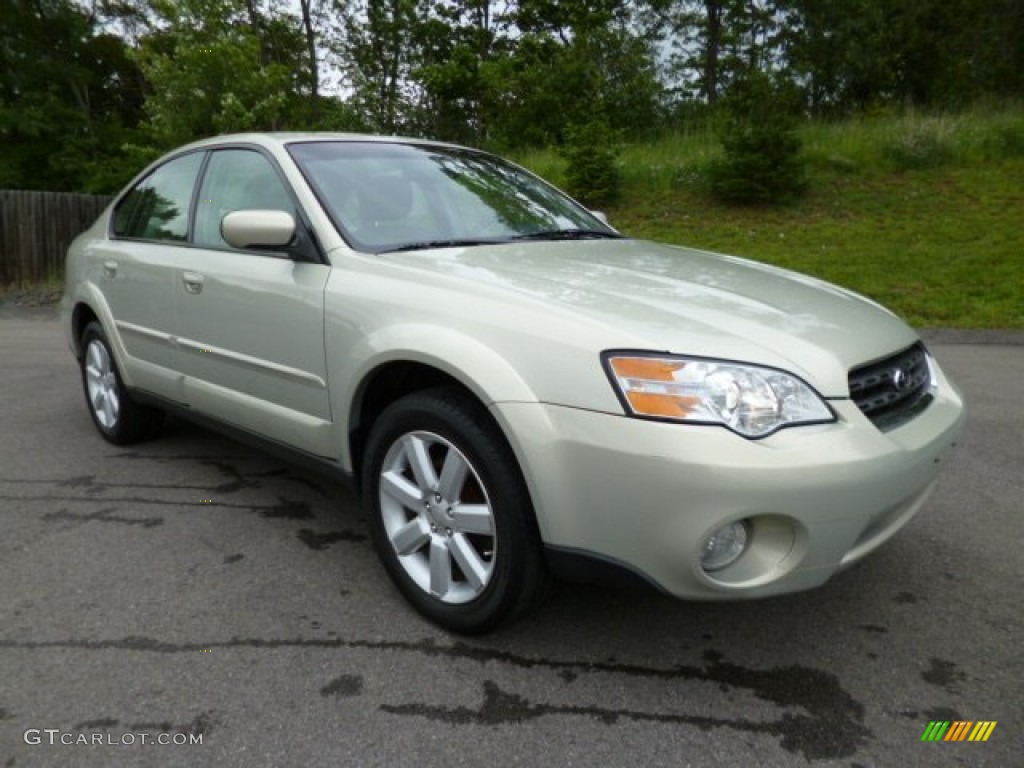 2006 Subaru Outback 2.5i Limited Sedan Exterior Photos