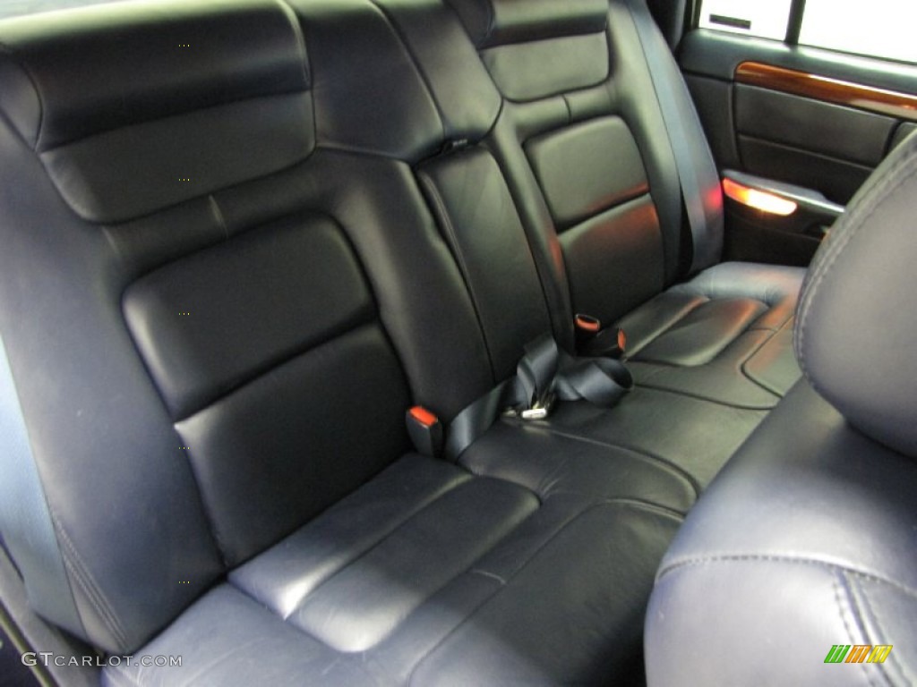 1999 Cadillac DeVille Sedan Rear Seat Photos