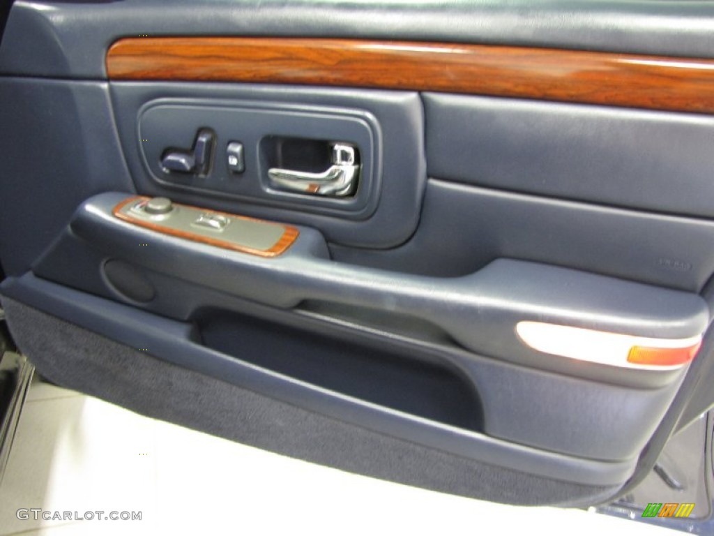 1999 Cadillac DeVille Sedan Navy Blue Door Panel Photo #82238752