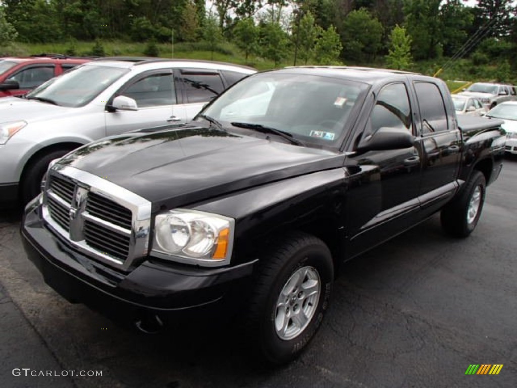 Black 2005 Dodge Dakota SLT Quad Cab 4x4 Exterior Photo #82239329