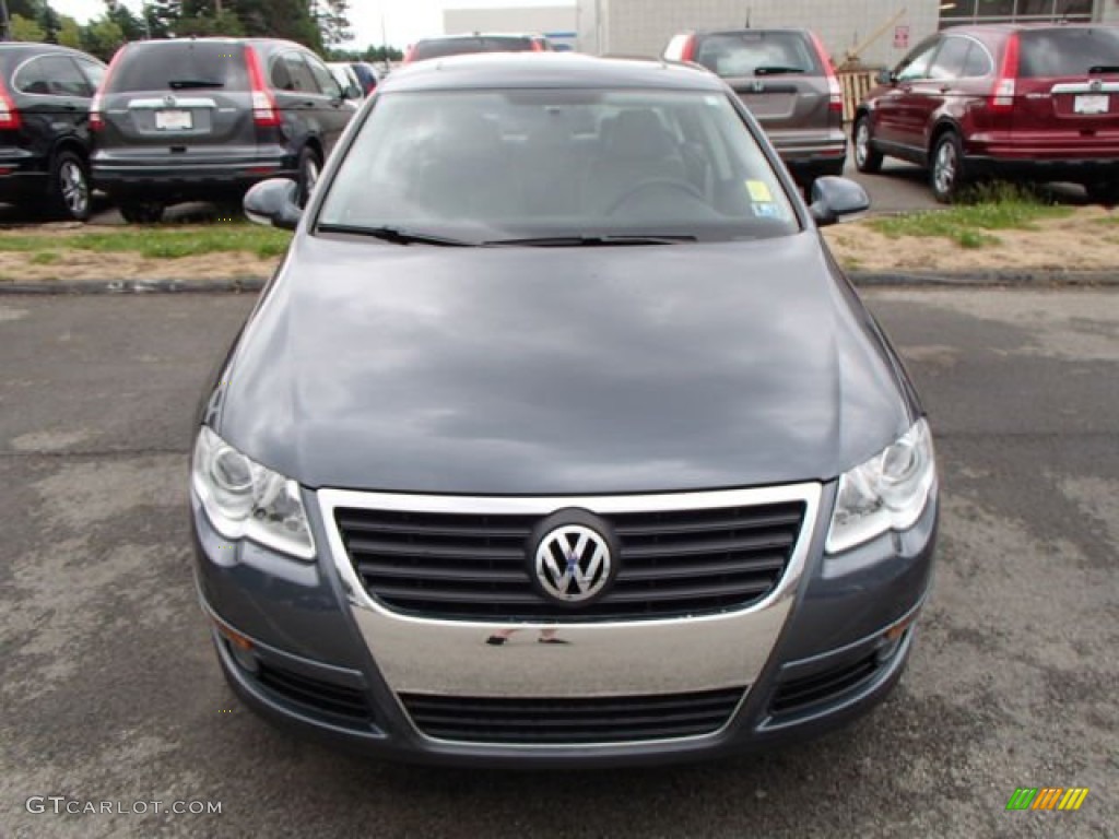 Island Gray Metallic 2010 Volkswagen Passat Komfort Sedan Exterior Photo #82239489