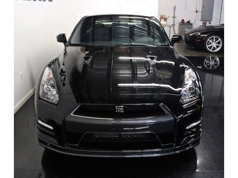 2014 Nissan GT-R Track Edition Data, Info and Specs
