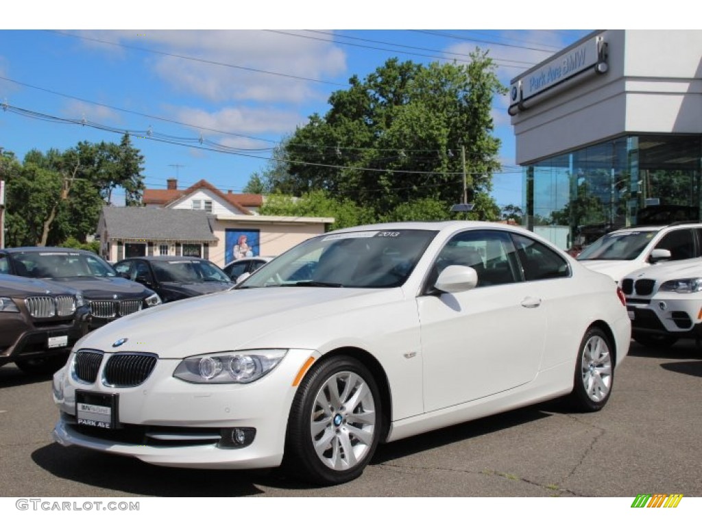 Mineral White Metallic BMW 3 Series