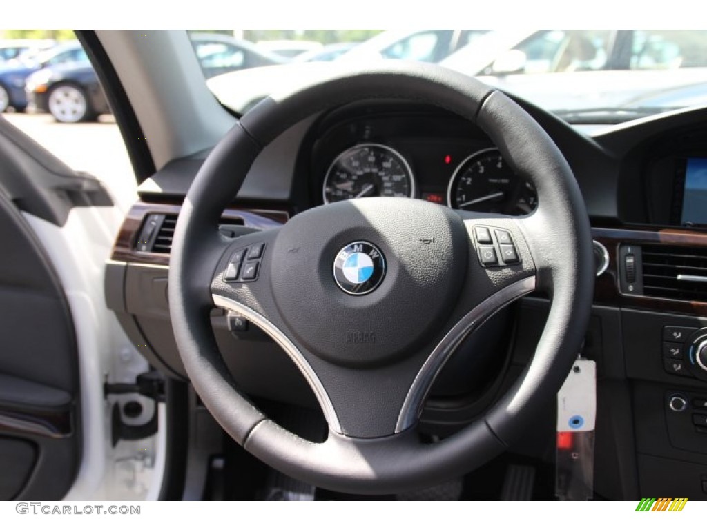 2013 3 Series 328i Coupe - Mineral White Metallic / Black photo #16