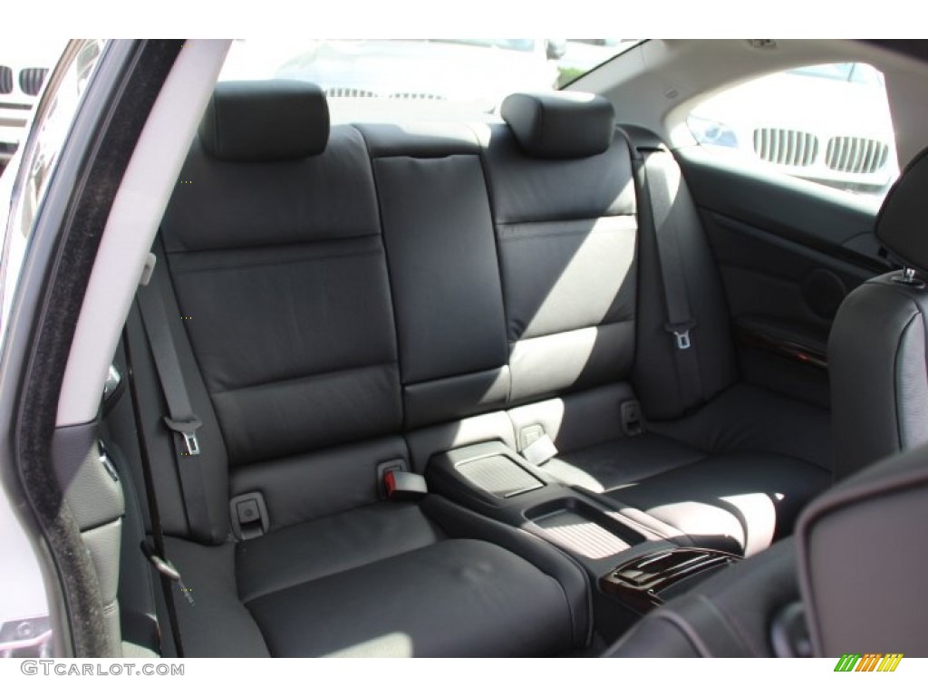 2013 3 Series 328i Coupe - Mineral White Metallic / Black photo #24