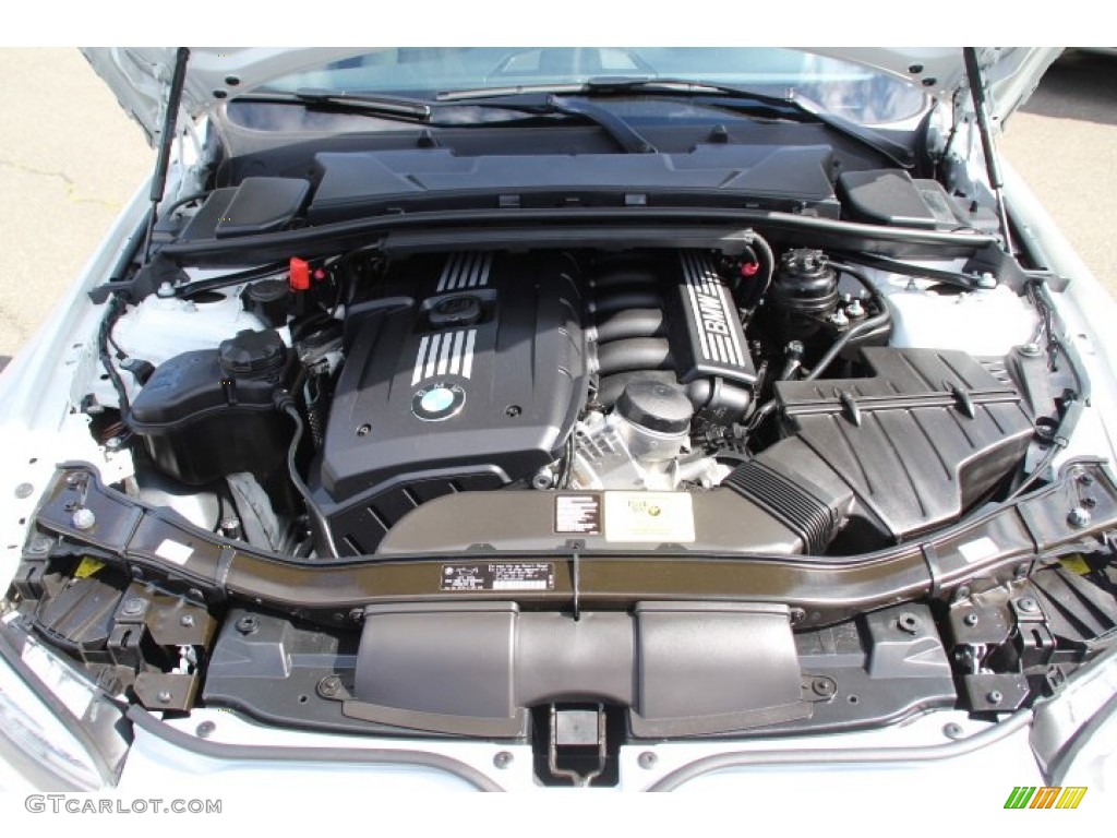 2013 3 Series 328i Coupe - Mineral White Metallic / Black photo #28
