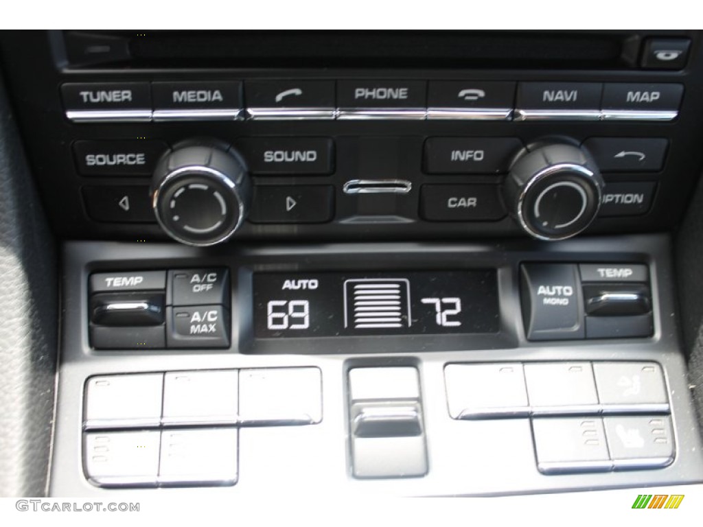 2014 Porsche Cayman S Controls Photo #82245504