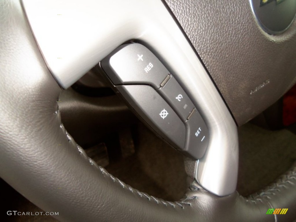 2013 Chevrolet Suburban LS 4x4 Controls Photo #82250382