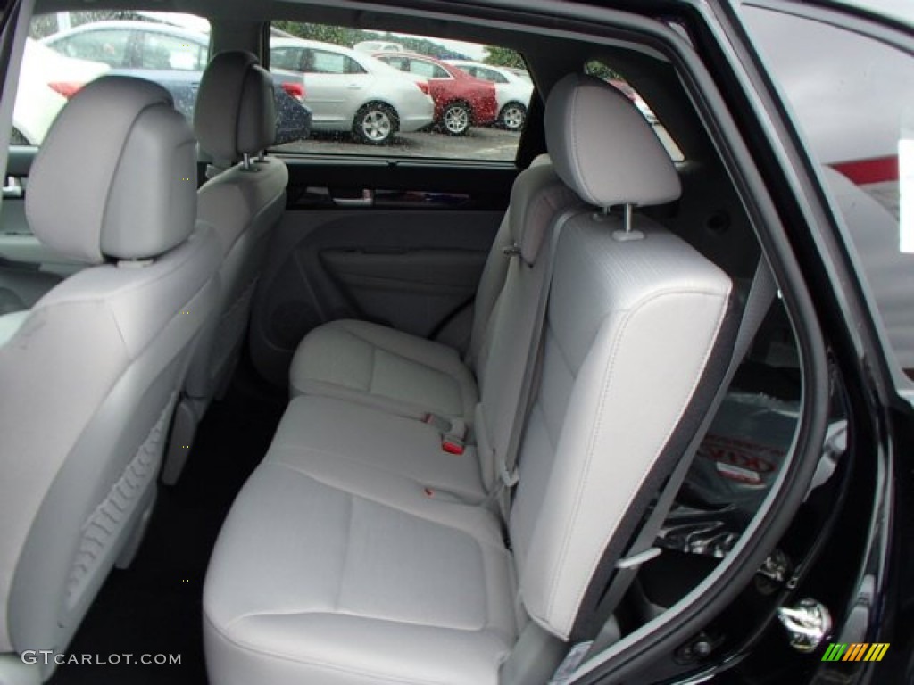 Gray Interior 2014 Kia Sorento LX AWD Photo #82252981