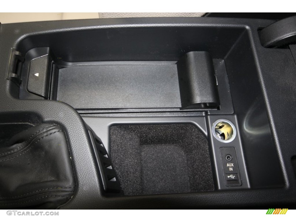 2011 3 Series 335is Convertible - Black Sapphire Metallic / Oyster/Black Dakota Leather photo #28