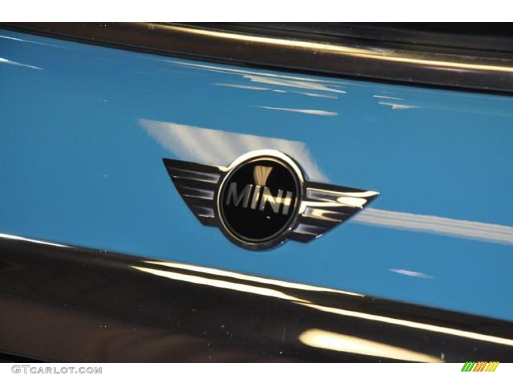 2010 Cooper Hardtop - Oxygen Blue / Grey/Carbon Black photo #15