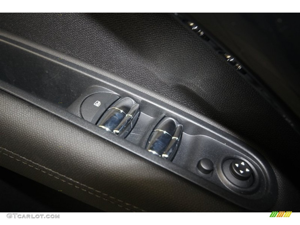 2013 Mini Cooper S Countryman Controls Photo #82256967