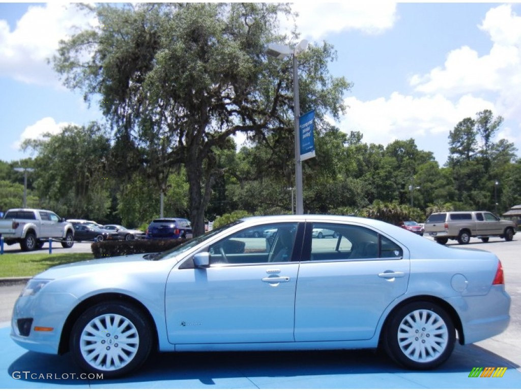 2010 Fusion Hybrid - Light Ice Blue Metallic / Medium Light Stone photo #2