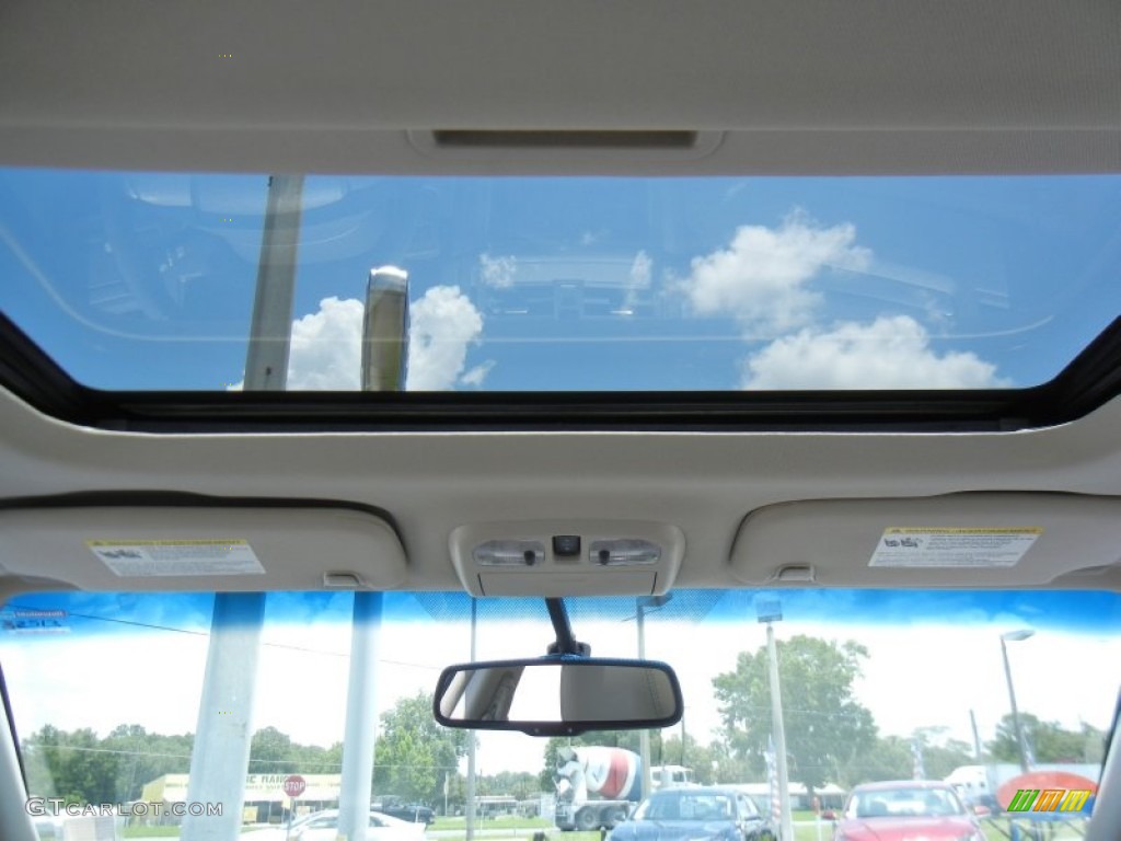 2010 Fusion Hybrid - Light Ice Blue Metallic / Medium Light Stone photo #20