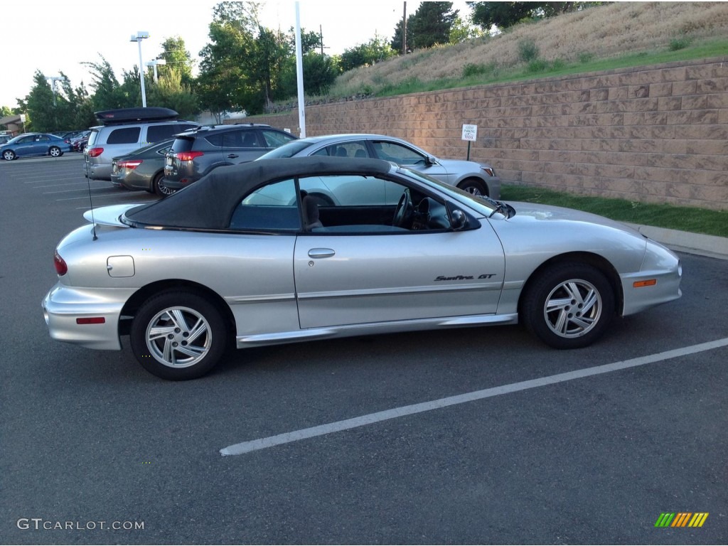 Ultra Silver Metallic 2000 Pontiac Sunfire GT Convertible Exterior Photo #82258875