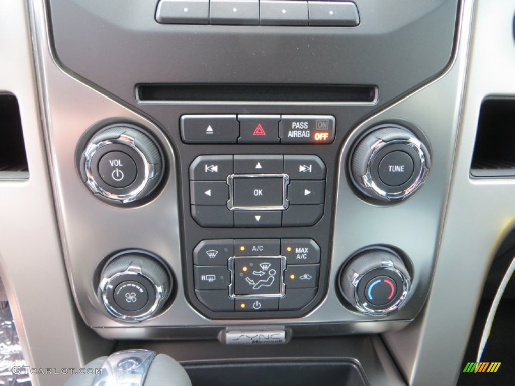 2013 Ford F150 FX2 SuperCab Controls Photo #82262599