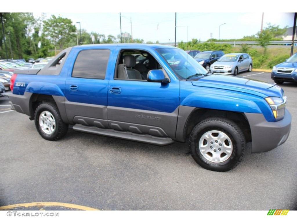2003 Avalanche 1500 Z71 4x4 - Arrival Blue / Dark Charcoal photo #4