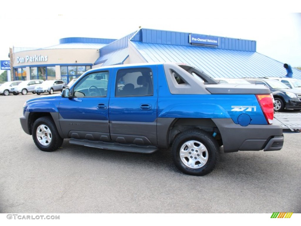 2003 Avalanche 1500 Z71 4x4 - Arrival Blue / Dark Charcoal photo #10