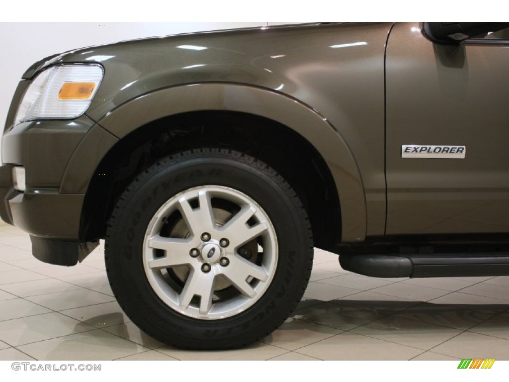 2008 Explorer XLT 4x4 - Stone Green Metallic / Black/Stone photo #19