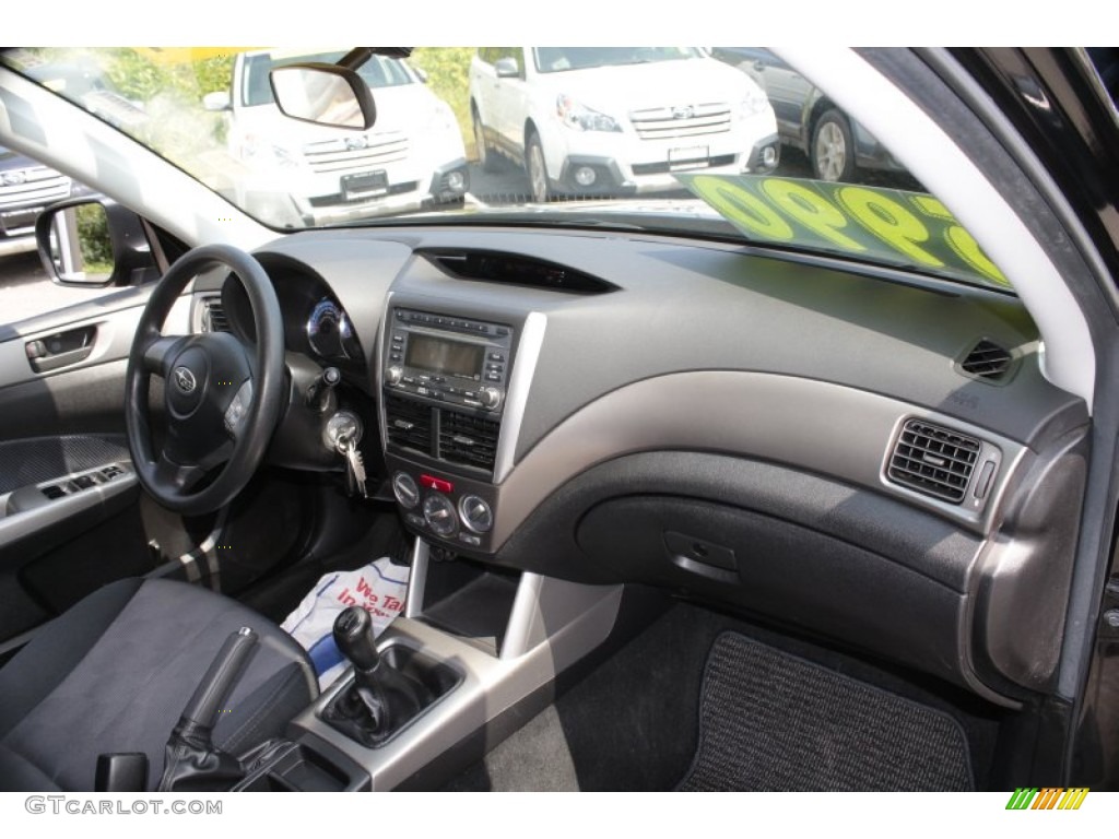 2009 Subaru Forester 2.5 X Dashboard Photos